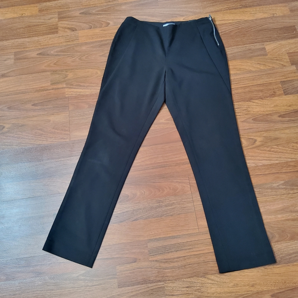 New Atelier Luxe Black Ankle Crop Pants Size 10